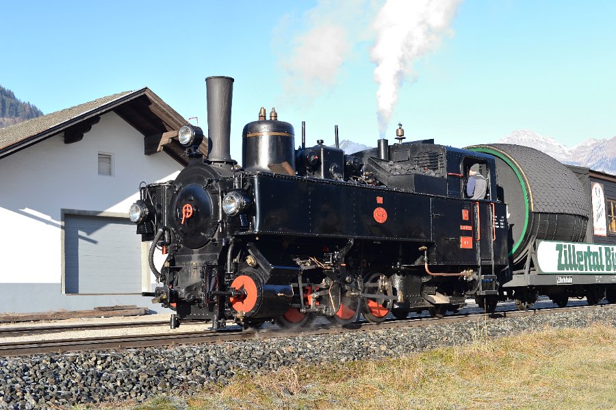 Lok U3 Zilletal Zillertalbahn 2015 Dezember 01